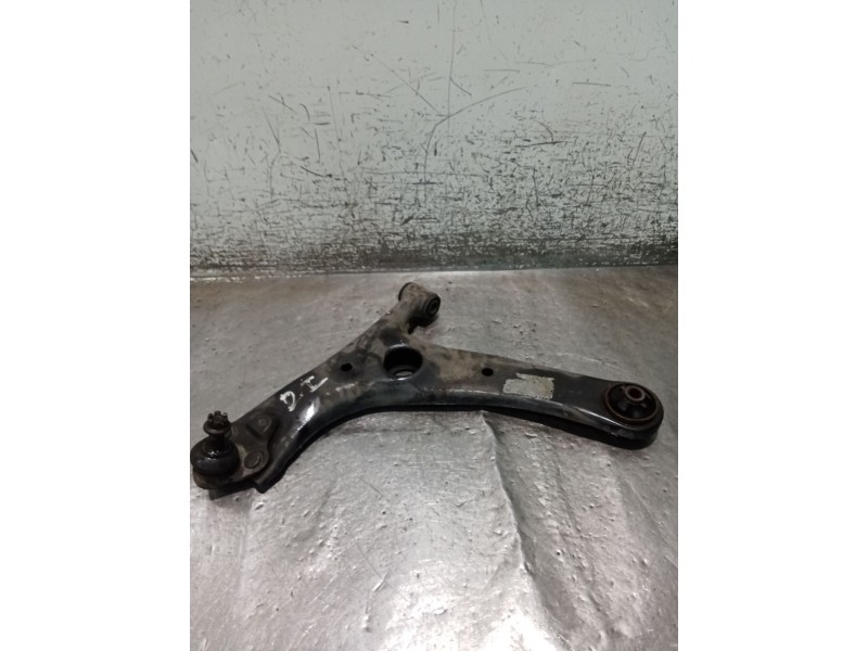 Recambio de brazo suspension inferior delantero izquierdo para toyota celica coupé (_t23_) 1.8 16v vt-i (zzt230_) referencia OEM