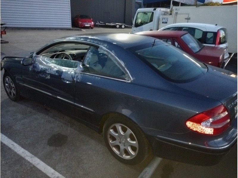 mercedes clase clk (w209) coupe del año 2005