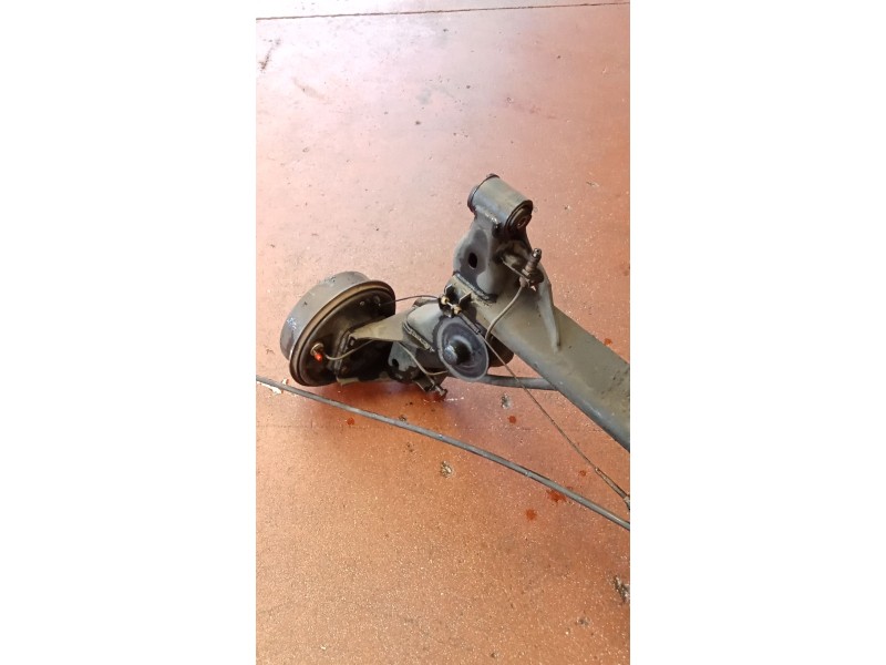 Recambio de puente trasero para opel ascona c (j82) 2.0 i cat (f11, m11, f68, m68) referencia OEM IAM TAMBOR  