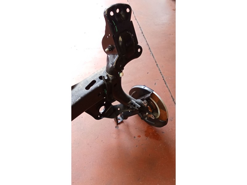 Recambio de puente trasero para volkswagen t-roc (a11, d11) 2.0 tdi scr referencia OEM IAM 5Q0501049BJ DISCO/ABS 