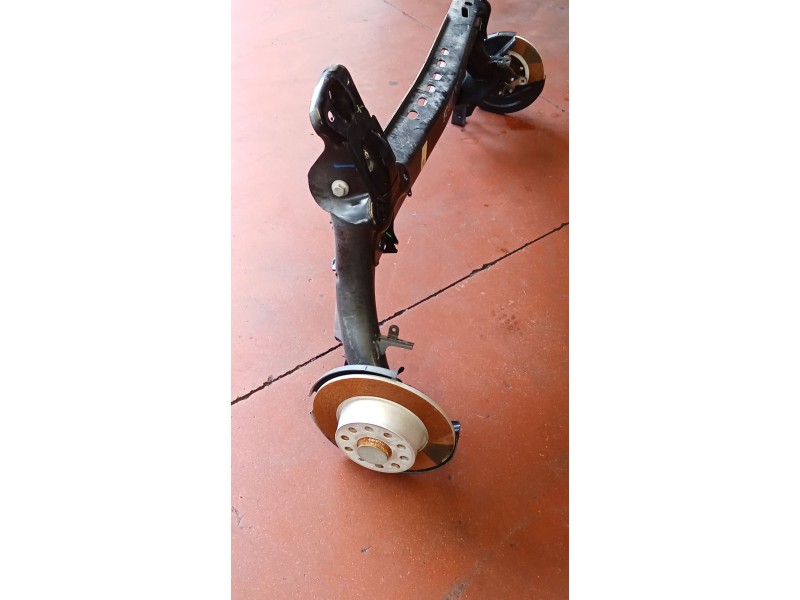 Recambio de puente trasero para volkswagen t-roc (a11, d11) 2.0 tdi scr referencia OEM IAM 5Q0501049BJ DISCO/ABS 