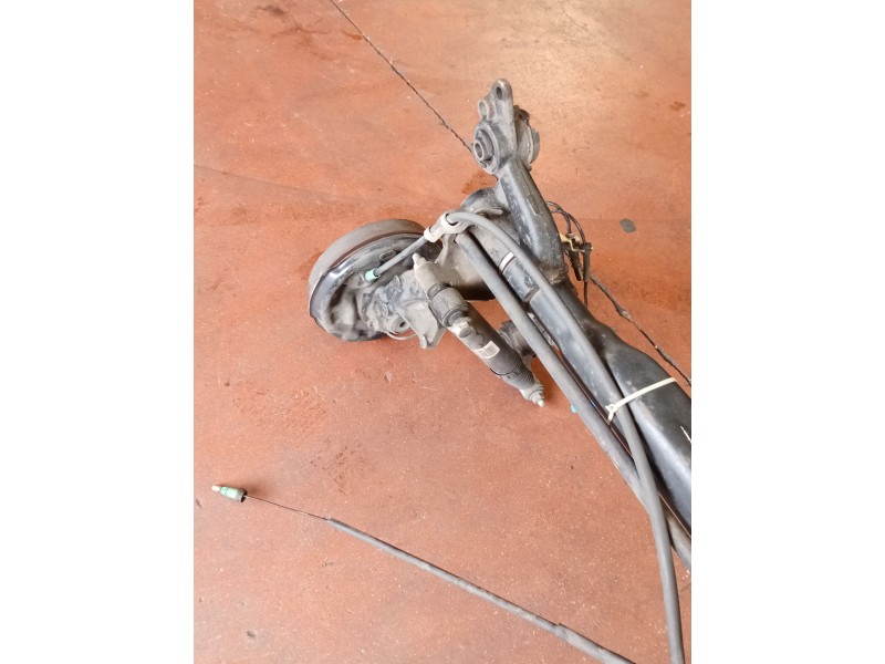 Recambio de puente trasero para peugeot 206 hatchback (2a/c) 1.4 hdi eco 70 referencia OEM IAM TAMBOR/ABS  