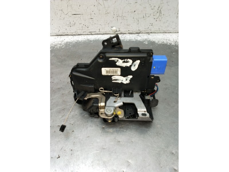 Recambio de motor cierre centralizado delantero derecho para volkswagen golf v (1k1) 1.9 tdi referencia OEM IAM 3D1837016 3P 200