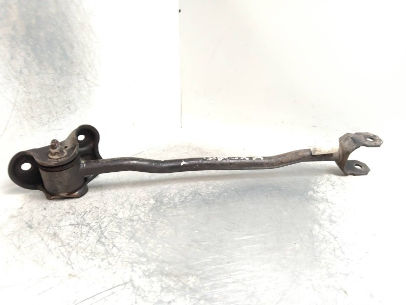 Recambio de tirante trasero izquierdo para ssangyong rexton 2.9 turbodiesel cat referencia OEM IAM   