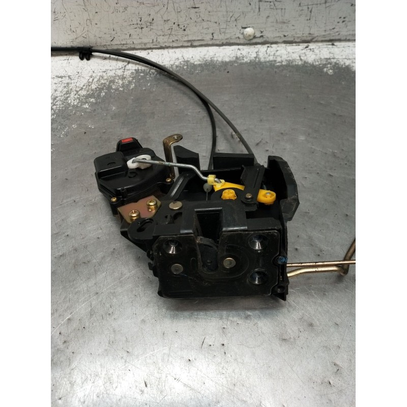 Recambio de motor cierre centralizado delantero derecho para hyundai accent iii (mc) 1.4 gl referencia OEM IAM  3P 2005