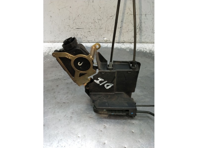 Recambio de motor cierre centralizado delantero izquierdo para hyundai accent iii (mc) 1.4 gl referencia OEM IAM  3P 2005