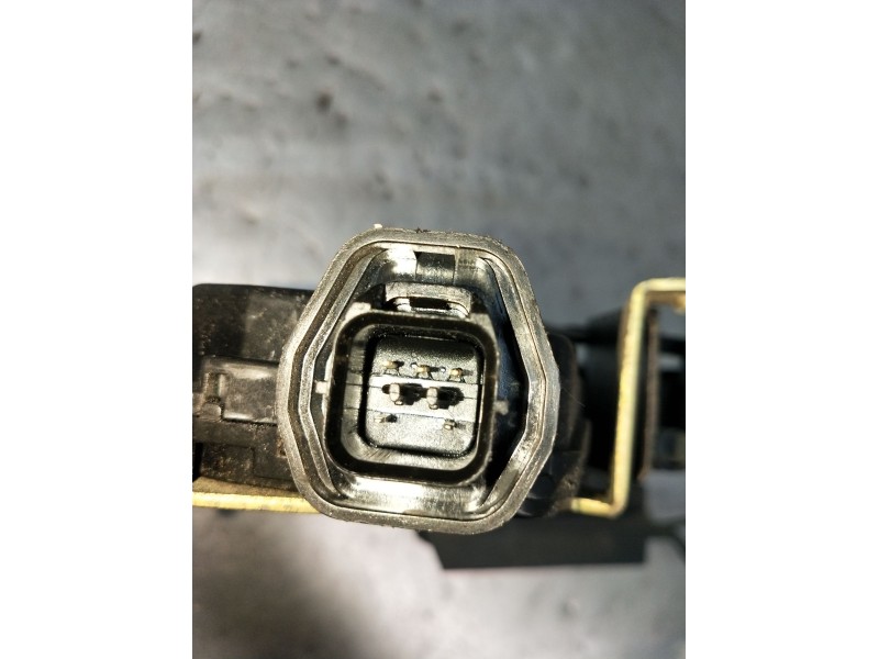 Recambio de motor cierre centralizado delantero izquierdo para hyundai accent iii (mc) 1.4 gl referencia OEM IAM  3P 2005