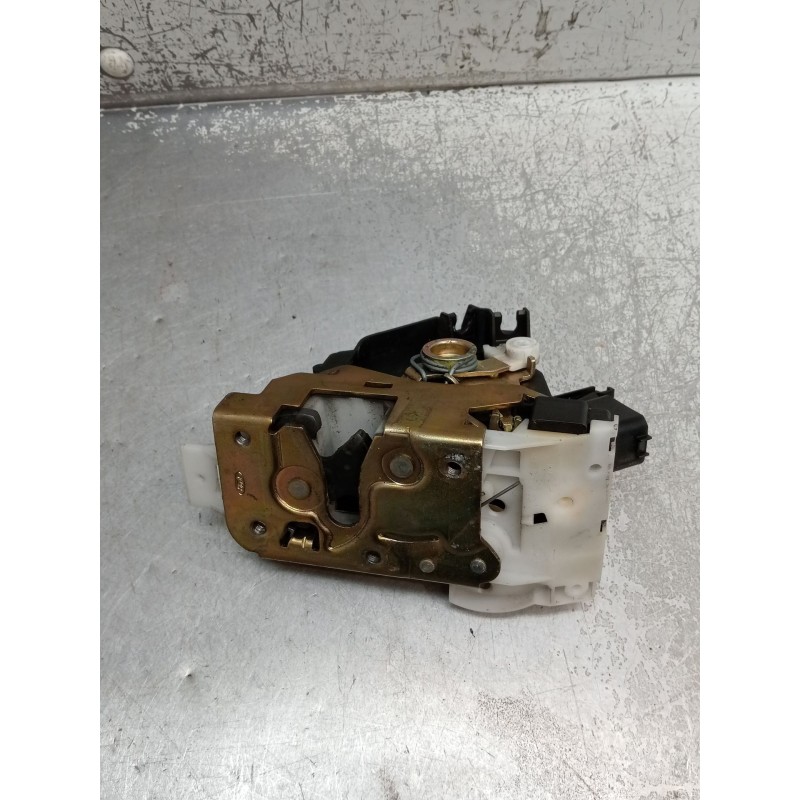 Recambio de motor cierre centralizado delantero izquierdo para ford mondeo iii sedán (b4y) 2.0 tdci referencia OEM IAM 2S4AA2181