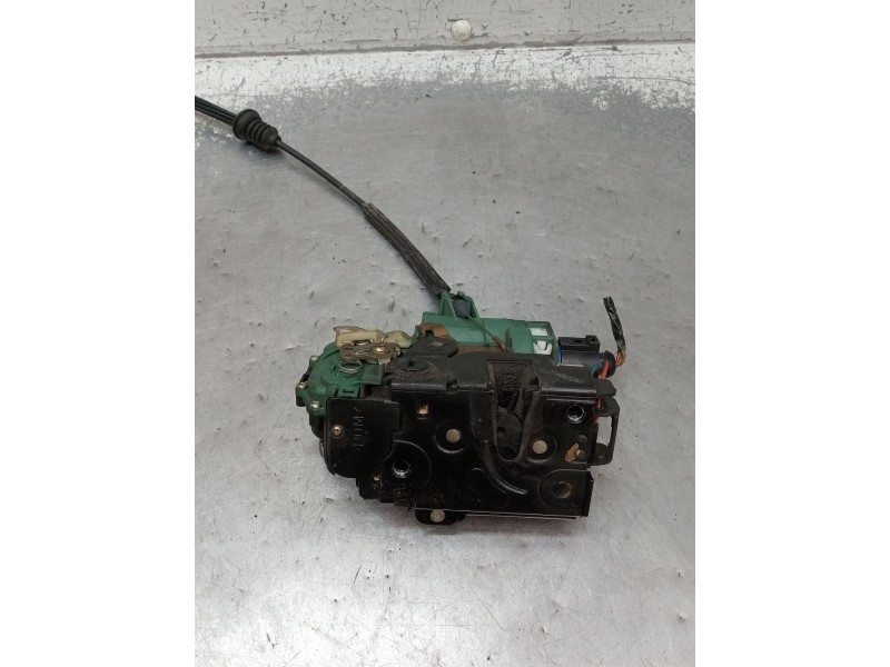 Recambio de motor cierre centralizado delantero derecho para seat ibiza iii (6l1) 1.4 16v referencia OEM IAM  5P 2002