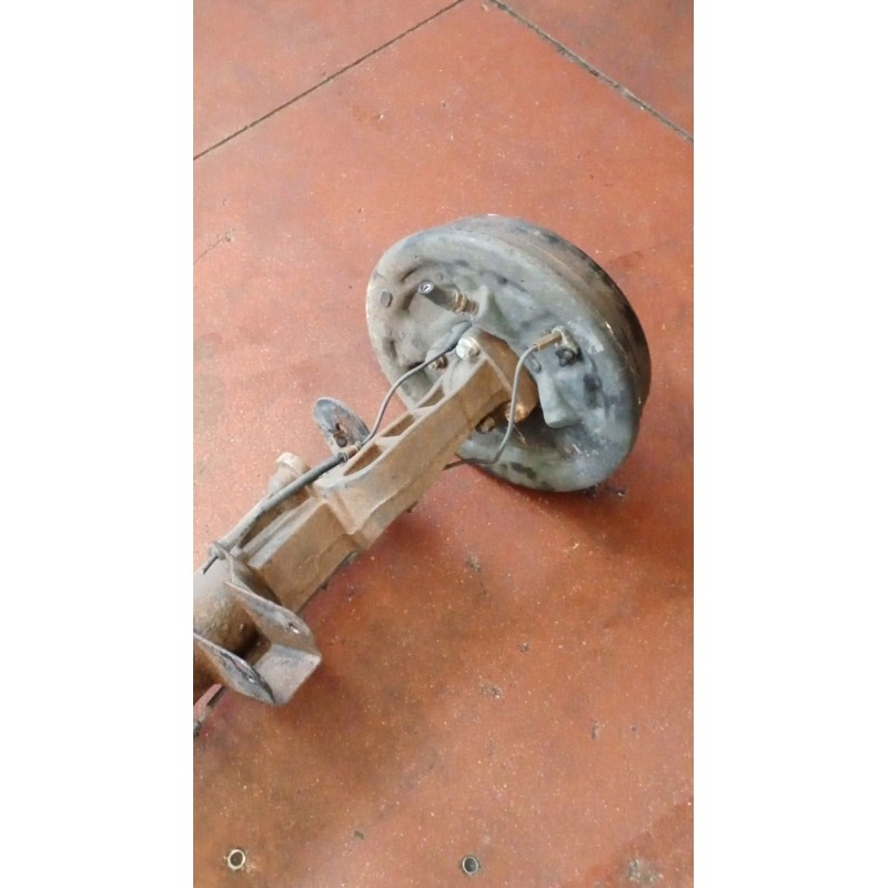 Recambio de puente trasero para kia carnival ii (gq) 2.9 crdi referencia OEM IAM TAMBOR/ABS  