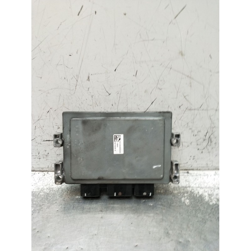 Recambio de centralita motor uce para renault clio iii (br0/1, cr0/1) 1.2 16v (br02, br0j, br11, cr02, cr0j, cr11) referencia OE
