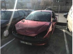 peugeot 206 berlina del año 2001