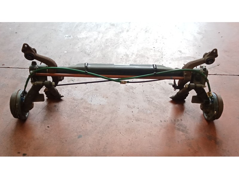 Recambio de puente trasero para peugeot 206 hatchback (2a/c) 1.6 i referencia OEM IAM TAMBOR  