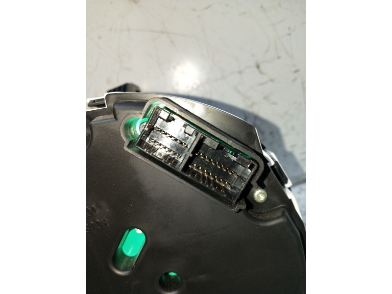 Recambio de cuadro instrumentos para hyundai accent iii (mc) 1.4 gl referencia OEM IAM 940061E160  2005