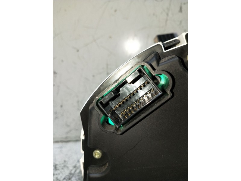 Recambio de cuadro instrumentos para hyundai accent iii (mc) 1.4 gl referencia OEM IAM 940061E160  2005
