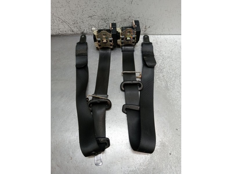 Recambio de juego cinturones delantero para ford mondeo iii sedán (b4y) 2.0 tdci referencia OEM IAM  4P 2001
