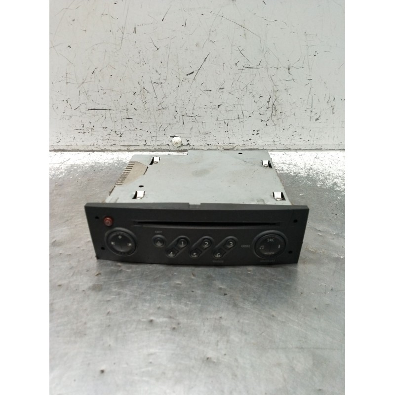 Recambio de sistema audio / radio cd para renault clio iii (br0/1, cr0/1) 1.2 16v (br02, br0j, br11, cr02, cr0j, cr11) referenci