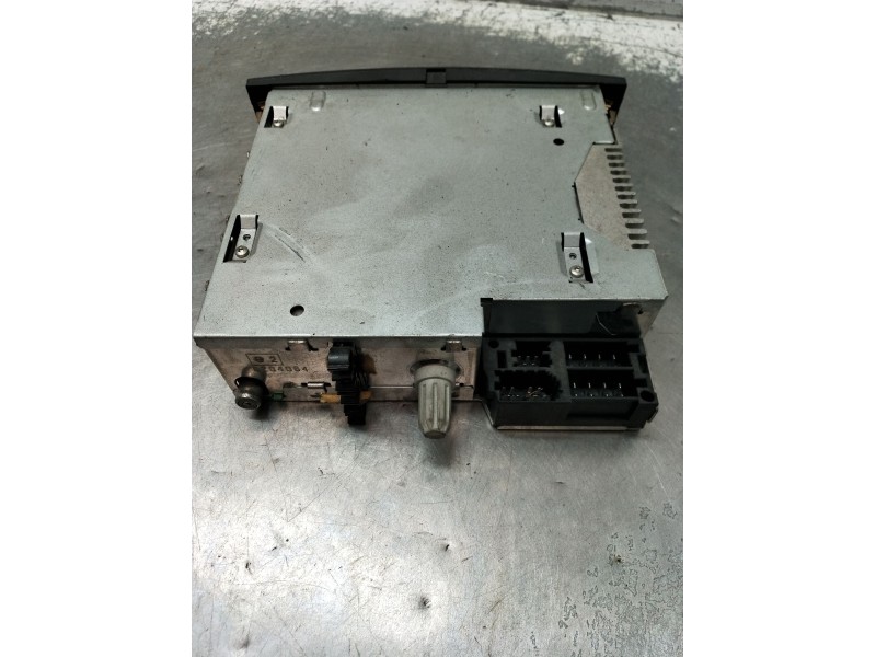 Recambio de sistema audio / radio cd para renault clio iii (br0/1, cr0/1) 1.2 16v (br02, br0j, br11, cr02, cr0j, cr11) referenci