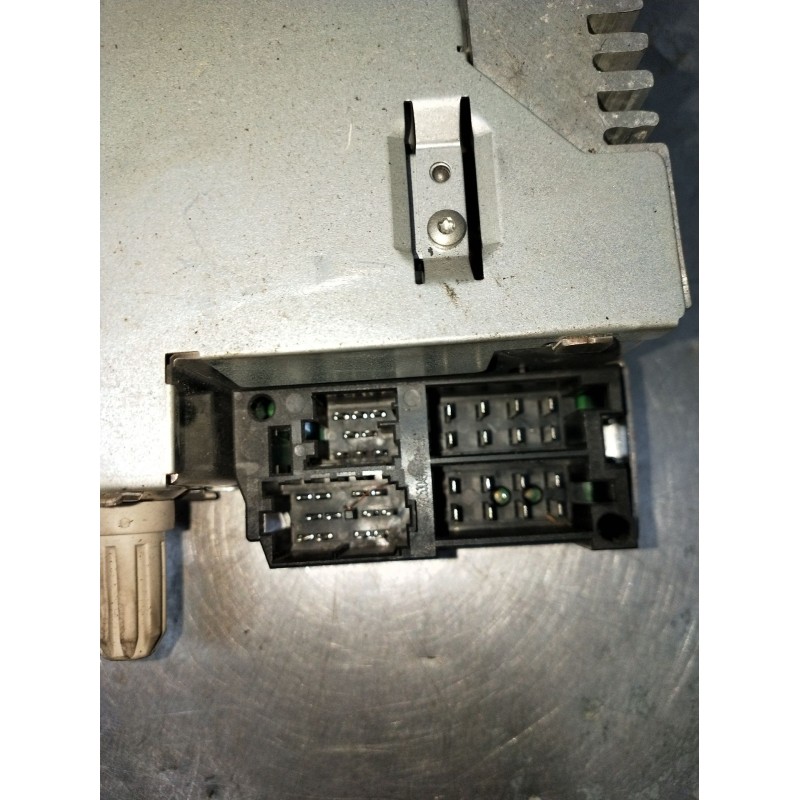 Recambio de sistema audio / radio cd para renault clio iii (br0/1, cr0/1) 1.2 16v (br02, br0j, br11, cr02, cr0j, cr11) referenci