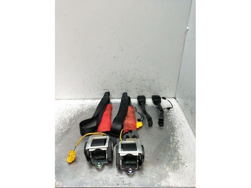 Recambio de juego cinturones delantero para volkswagen golf v (1k1) 1.9 tdi referencia OEM IAM  3P 2003