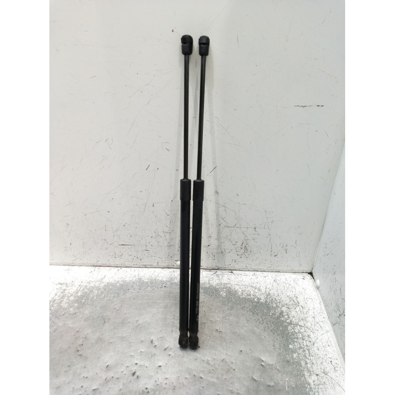 Recambio de amortiguadores maletero / porton para hyundai accent iii (mc) 1.4 gl referencia OEM IAM 817801E000  2005