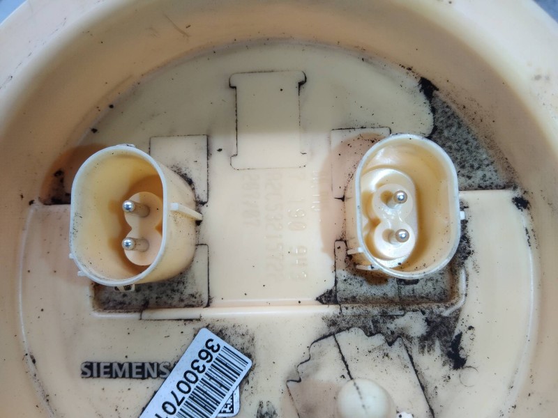 Recambio de bomba combustible para bmw serie 1 berlina (e81/e87) 118d referencia OEM IAM A2C53215722 7190943 