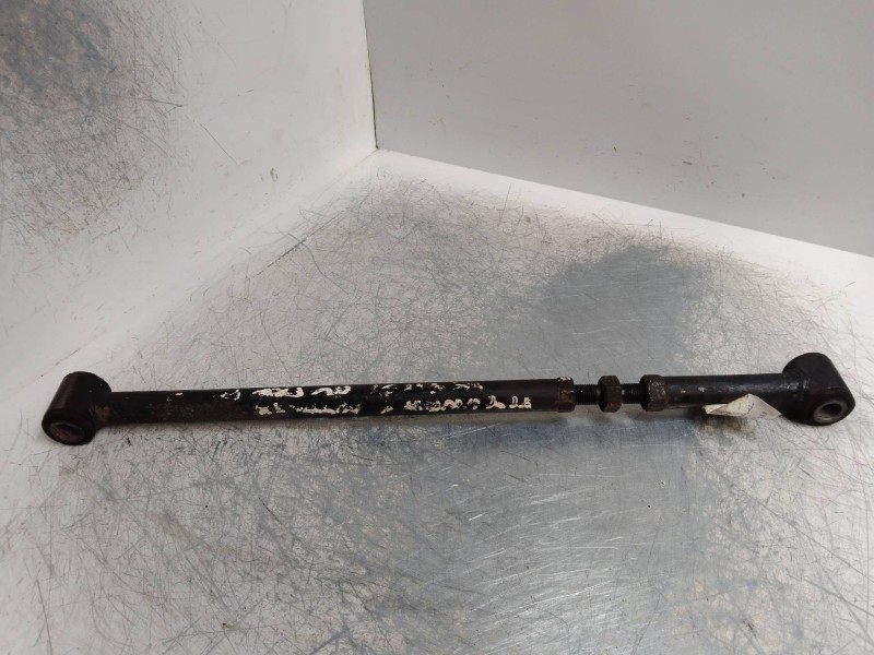 Recambio de tirante trasero izquierdo para ssangyong rexton 2.9 turbodiesel cat referencia OEM IAM   