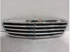 Recambio de rejilla delantera para mercedes-benz clase c (w203) c 270 cdi (203.016) referencia OEM IAM   2000