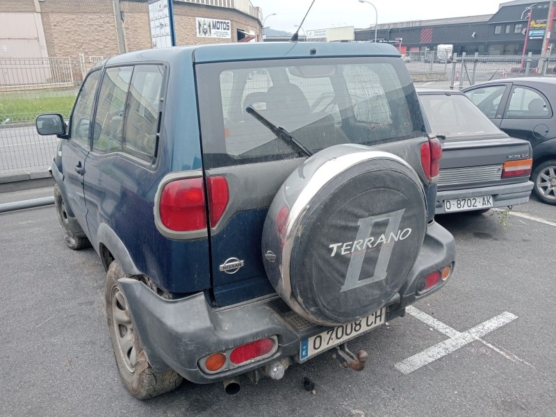 nissan terrano ii (r20) del año 2000