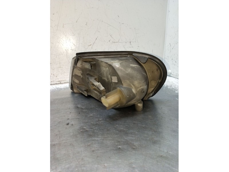 Recambio de piloto delantero derecho para opel vectra b hatchback (j96) 1.7 td (f68) referencia OEM IAM   1995