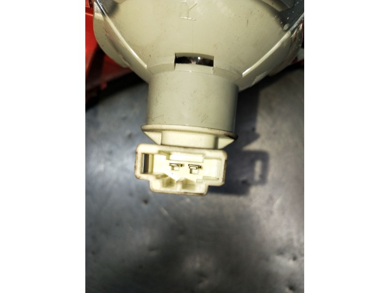 Recambio de piloto trasero derecho interior para volkswagen golf v (1k1) 1.9 tdi referencia OEM IAM 1K6945094G 89032905 2003