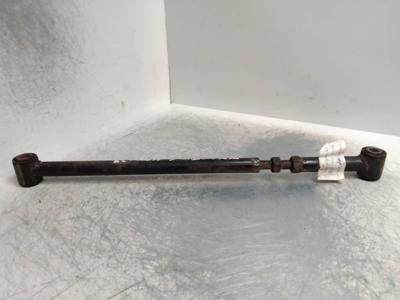 Recambio de tirante trasero izquierdo para ssangyong rexton 2.9 turbodiesel cat referencia OEM IAM   