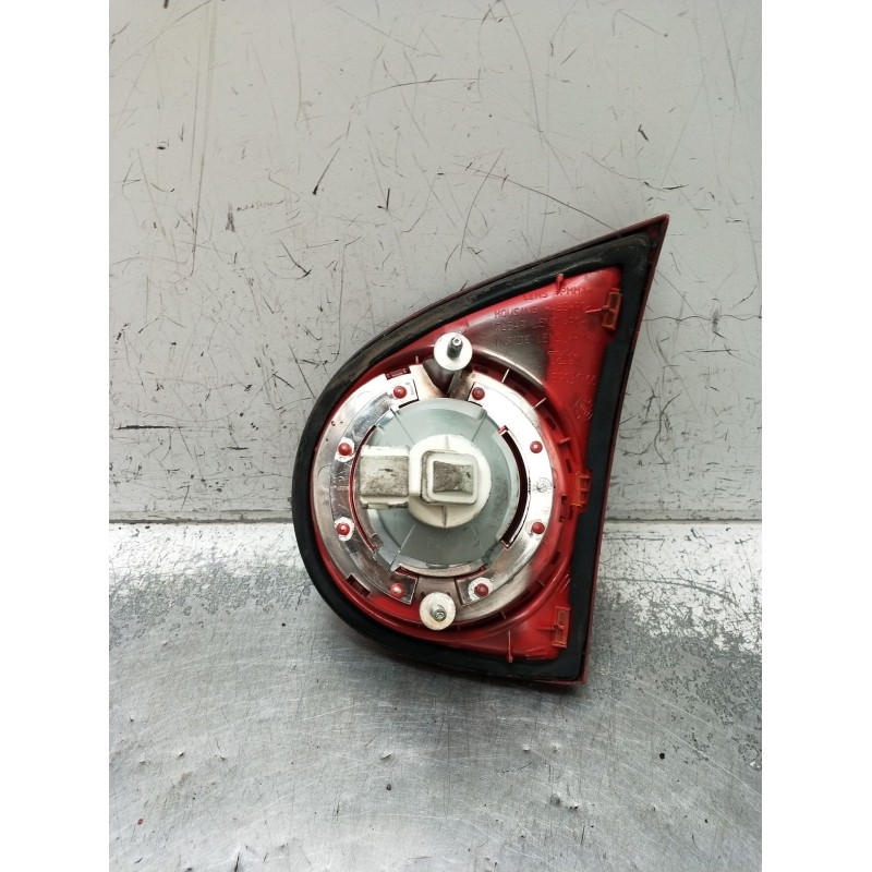 Recambio de piloto trasero izquierdo interior para volkswagen golf v (1k1) 1.9 tdi referencia OEM IAM 1K6945093G 89032904 2003