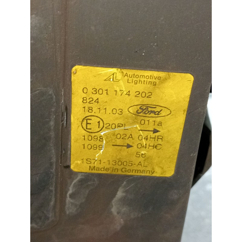Recambio de faro derecho para ford mondeo iii sedán (b4y) 2.0 tdci referencia OEM IAM 0301174202 1S7113005AL 2001