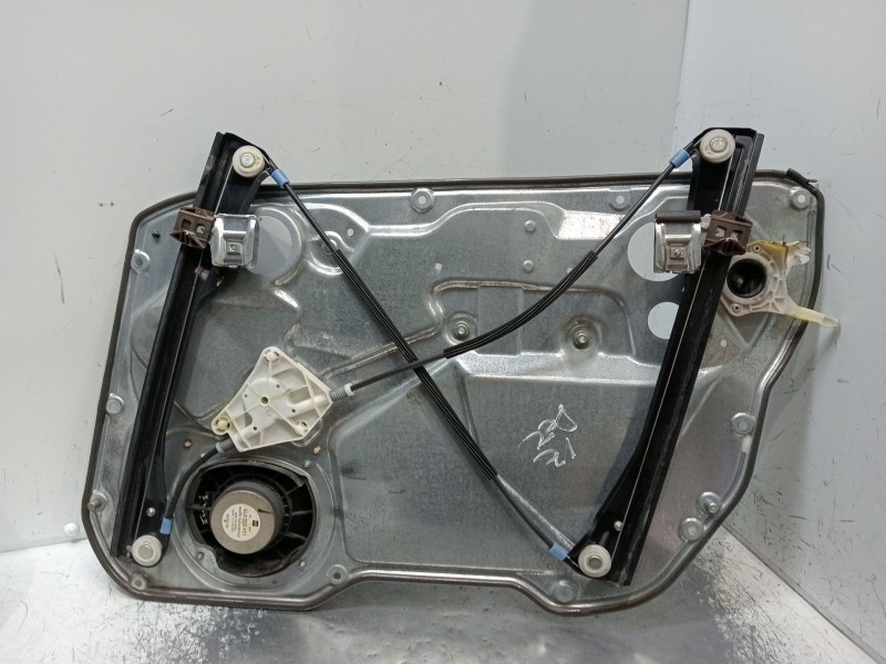 Recambio de elevalunas delantero izquierdo para seat ibiza iii (6l1) 1.4 16v referencia OEM IAM 6L4837751Q 993117102 2002
