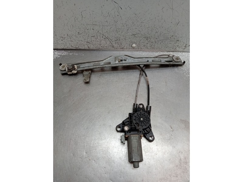 Recambio de elevalunas delantero izquierdo para peugeot 306 hatchback (7a, 7c, n3, n5) 1.9 d referencia OEM IAM  5P 1997