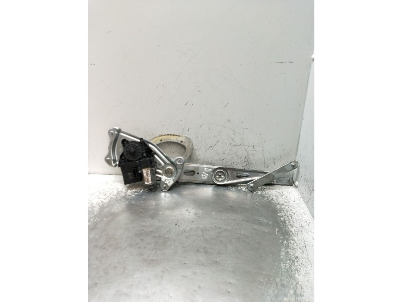 Recambio de elevalunas delantero derecho para renault scénic iii (jz0/1_) 1.5 dci referencia OEM IAM 807302741R 5P 2009
