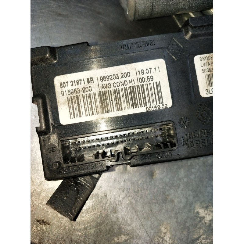Recambio de elevalunas delantero izquierdo para renault scénic iii (jz0/1_) 1.5 dci referencia OEM IAM  5P 2009