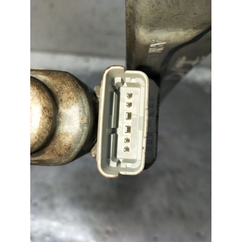 Recambio de elevalunas delantero izquierdo para peugeot 207/207+ (wa_, wc_) 1.4 hdi referencia OEM IAM 402315B 5P 2009