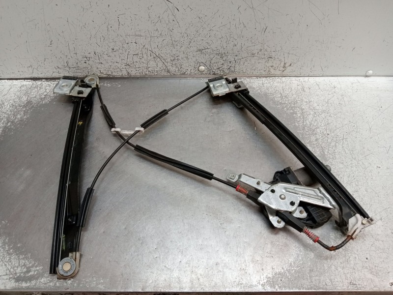 Recambio de elevalunas delantero derecho para ford mondeo iii sedán (b4y) 2.0 tdci referencia OEM IAM 2000014243 4P 2001