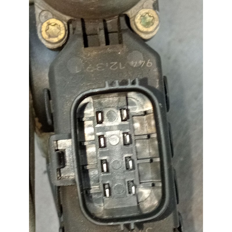 Recambio de elevalunas delantero derecho para ford mondeo iii sedán (b4y) 2.0 tdci referencia OEM IAM 2000014243 4P 2001