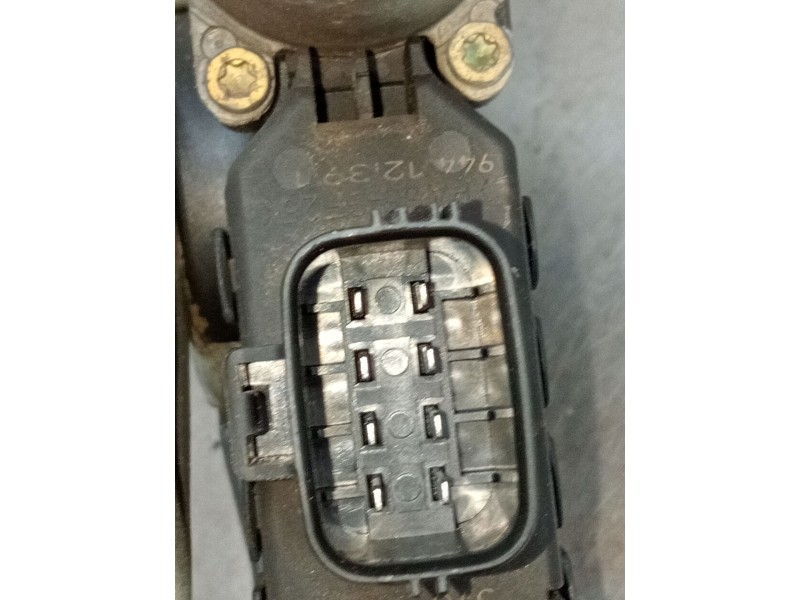 Recambio de elevalunas delantero derecho para ford mondeo iii sedán (b4y) 2.0 tdci referencia OEM IAM 2000014243 4P 2001