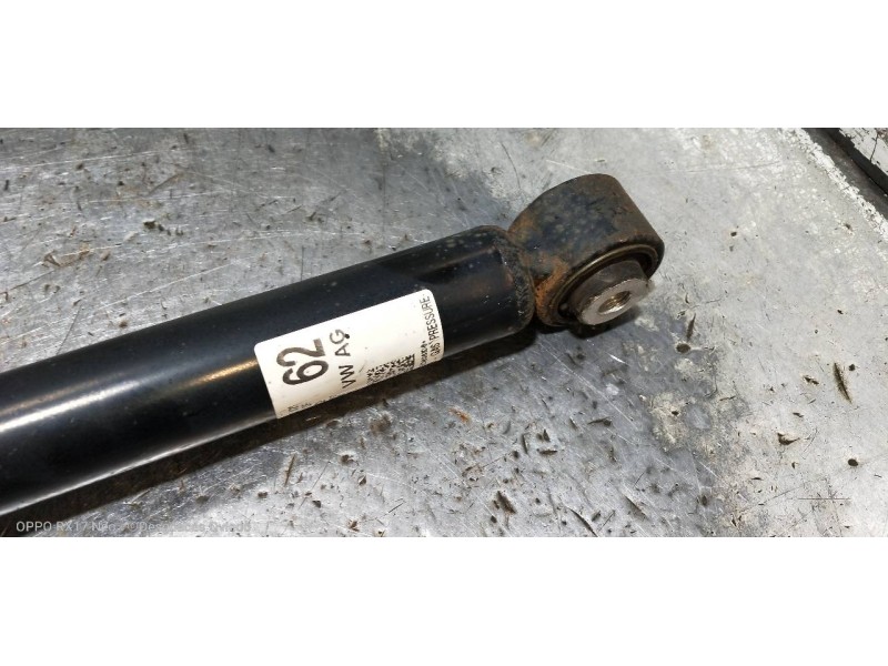 Recambio de amortiguador trasero izquierdo para audi a3 (8v) ambiente referencia OEM IAM 5Q0513049BF  
