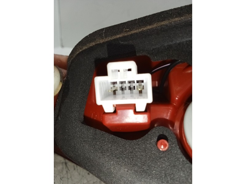 Recambio de piloto trasero izquierdo interior para hyundai i20 iii (bc3, bi3) 1.0 t-gdi referencia OEM IAM 92403Q0000  
