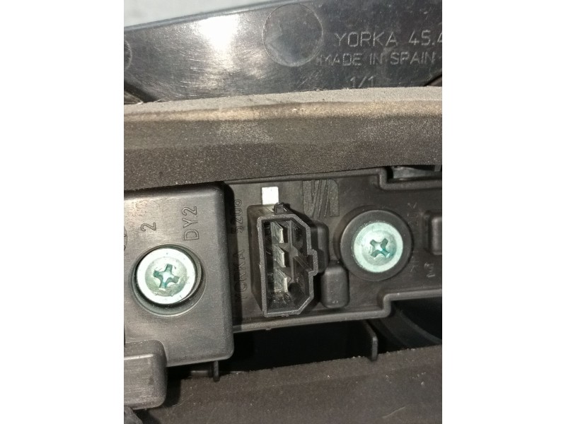 Recambio de piloto trasero izquierdo interior para seat ibiza iii (6l1) 1.4 16v referencia OEM IAM   2002