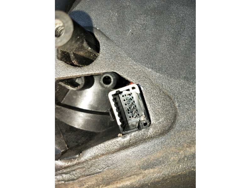 Recambio de retrovisor derecho para renault clio iii (br0/1, cr0/1) 1.2 16v (br02, br0j, br11, cr02, cr0j, cr11) referencia OEM 