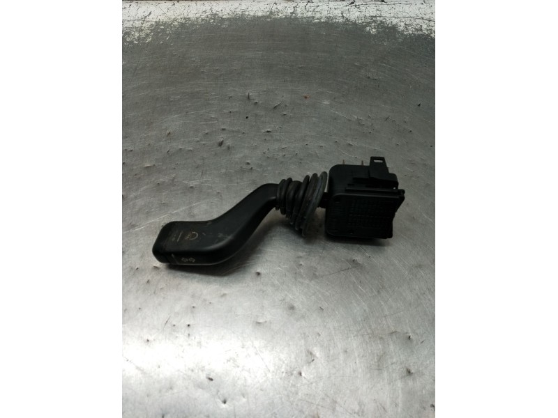 Recambio de mando luces para opel vectra b hatchback (j96) 1.7 td (f68) referencia OEM IAM 90181846 12239904 1995