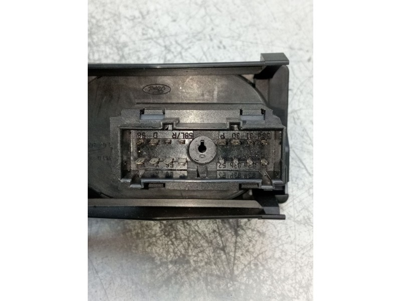 Recambio de mando luces para ford mondeo iii sedán (b4y) 2.0 tdci referencia OEM IAM 1S7T13A024AC 04052702 031105A2 2001