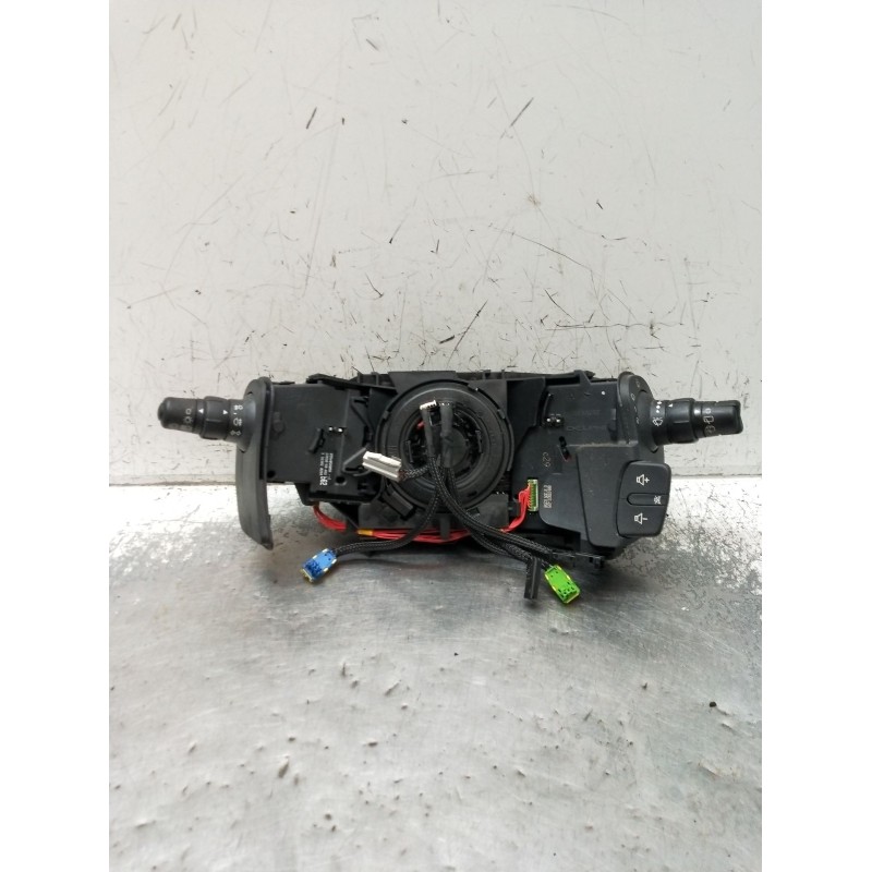Recambio de mando luces para renault clio iii (br0/1, cr0/1) 1.2 16v (br02, br0j, br11, cr02, cr0j, cr11) referencia OEM IAM 255