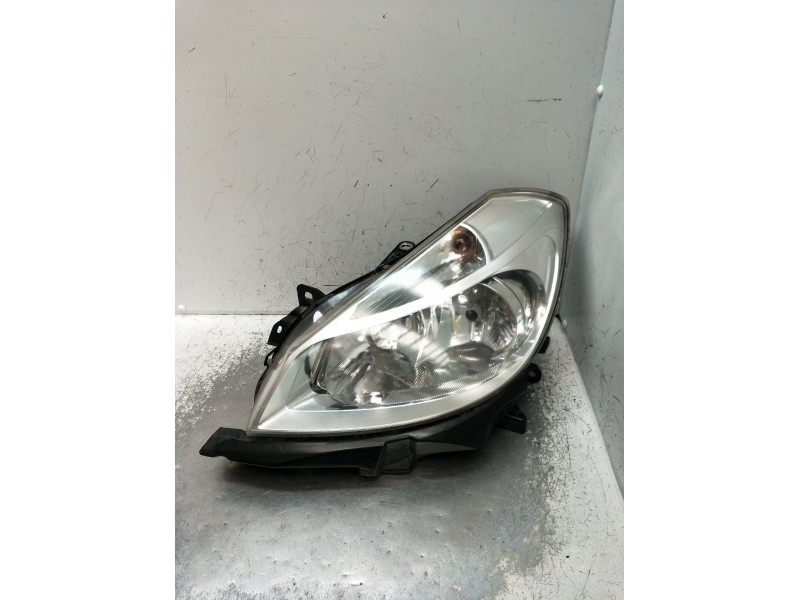 Recambio de faro izquierdo para renault clio iii (br0/1, cr0/1) 1.2 16v (br02, br0j, br11, cr02, cr0j, cr11) referencia OEM IAM 